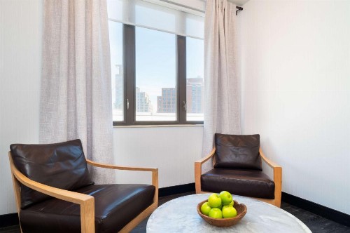 Hilton Garden Inn New York/Tribeca - image 14