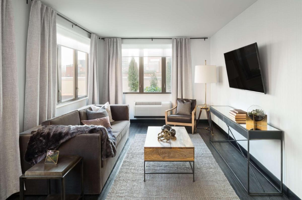 Hilton Garden Inn New York/Tribeca - image 6