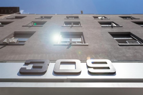 Hotel 309 - image 28