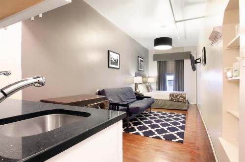 Hotel 309 - image 37
