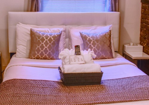 Chelsea Inn - image 6