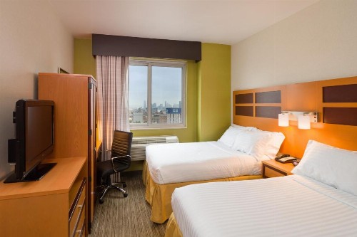 Holiday Inn Express - Times Square an IHG Hotel - image 28