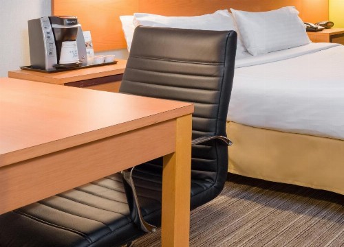 Holiday Inn Express - Times Square an IHG Hotel - image 29
