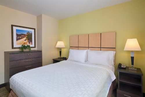 Candlewood Suites NYC -Times Square an IHG Hotel - image 17