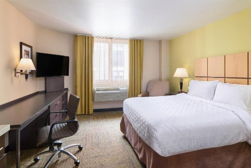 Candlewood Suites NYC -Times Square an IHG Hotel - image 21