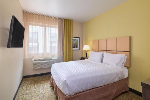 Candlewood Suites NYC -Times Square an IHG Hotel - image 28