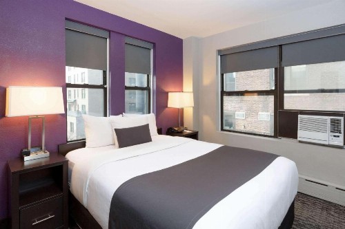 La Quinta by Wyndham New York City Central Park - image 32