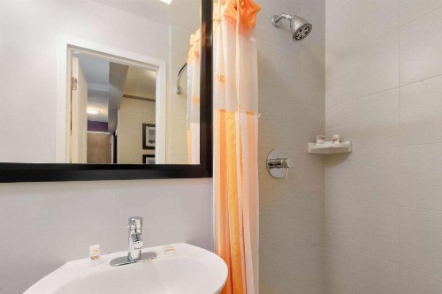 La Quinta by Wyndham New York City Central Park - image 38