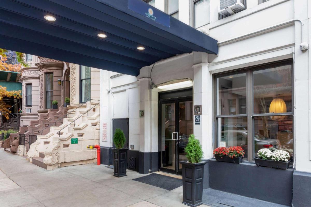 La Quinta by Wyndham New York City Central Park - image 4
