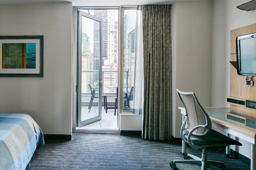 World Center Hotel - image 11