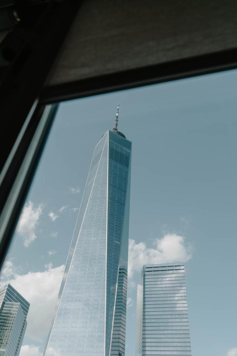 World Center Hotel - image 2