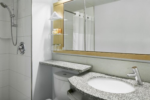 World Center Hotel - image 43