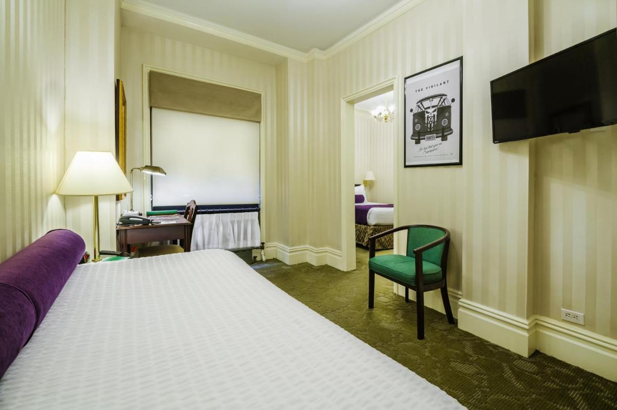 Hotel Wolcott - image 2