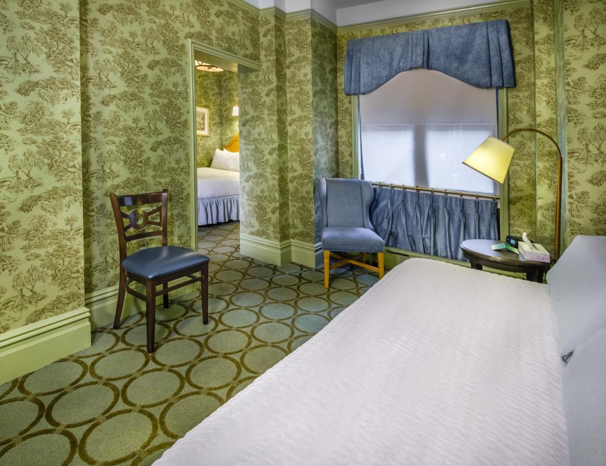 Hotel Wolcott - image 3