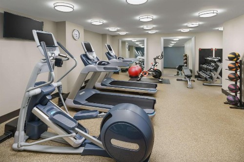 DoubleTree by Hilton - Chelsea - image 4
