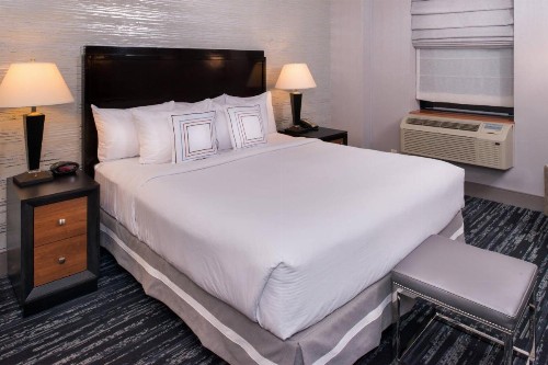 Fairfield Inn & Suites By Marriott New York Manhattan/Times Square - image 14