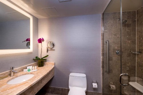 Fairfield Inn & Suites By Marriott New York Manhattan/Times Square - image 15