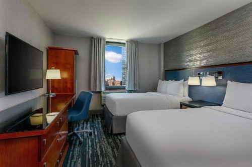 Fairfield Inn & Suites By Marriott New York Manhattan/Times Square - image 32