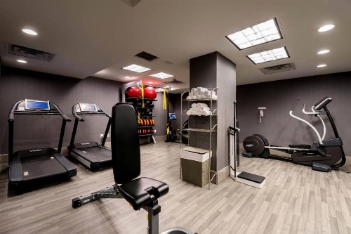 Fairfield Inn & Suites By Marriott New York Manhattan/Times Square - image 7