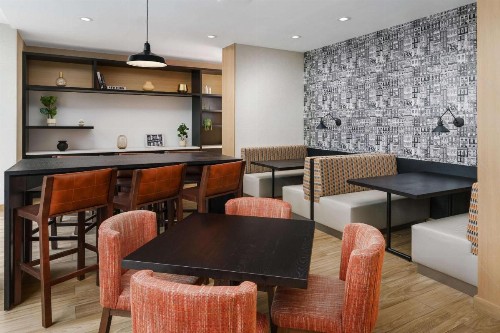 Hampton by Hilton Manhattan 35th Street - Empire State Building - image 3