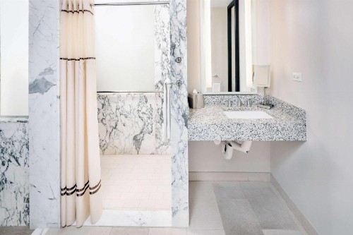 West 57th Street by Hilton Club - image 22