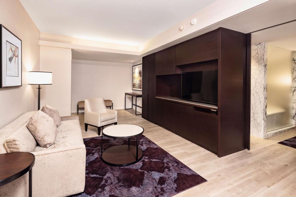West 57th Street by Hilton Club - image 6
