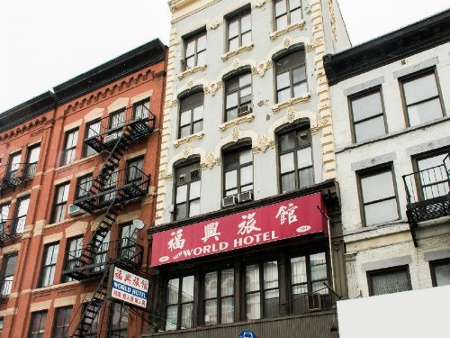 New World Hotel - image 10
