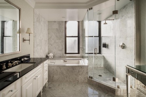 The Manhattan Club - image 37