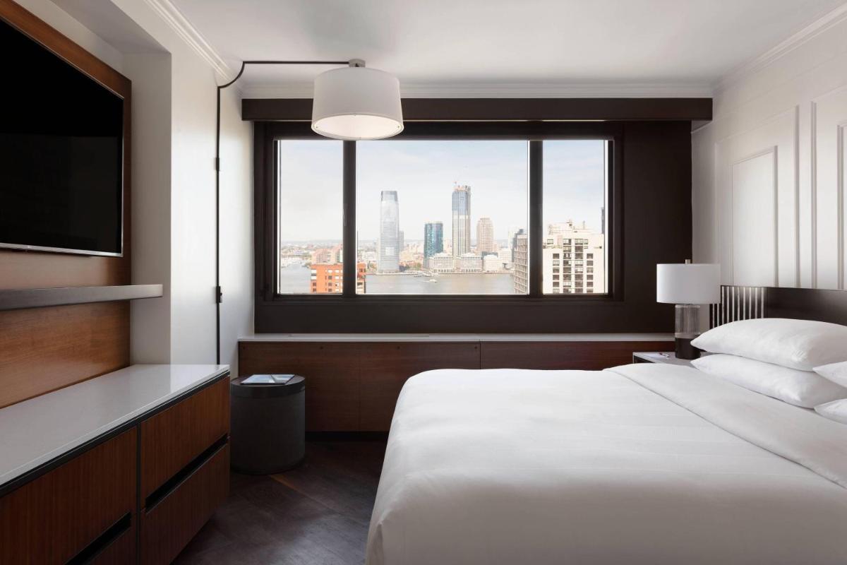 New York Marriott Downtown - main image