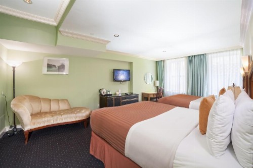 Hotel Mulberry - image 20