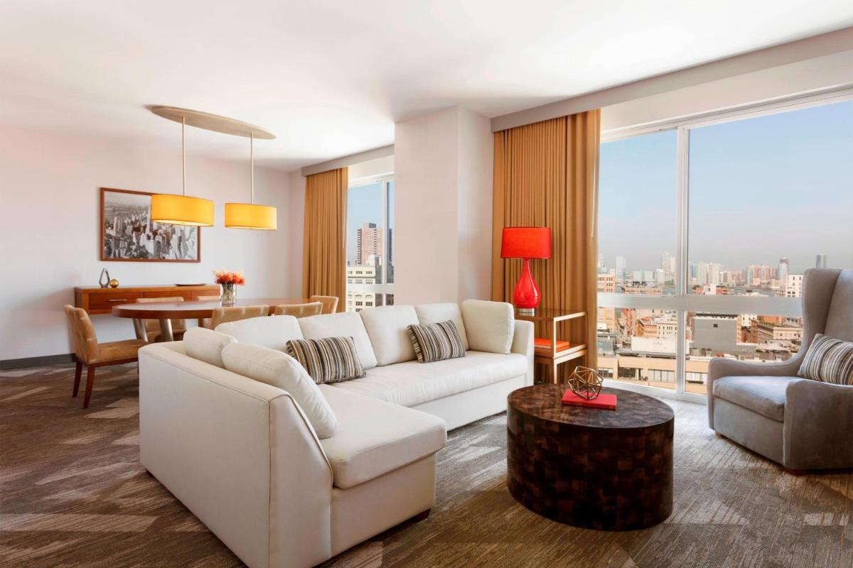 Sheraton Tribeca New York Hotel - main image