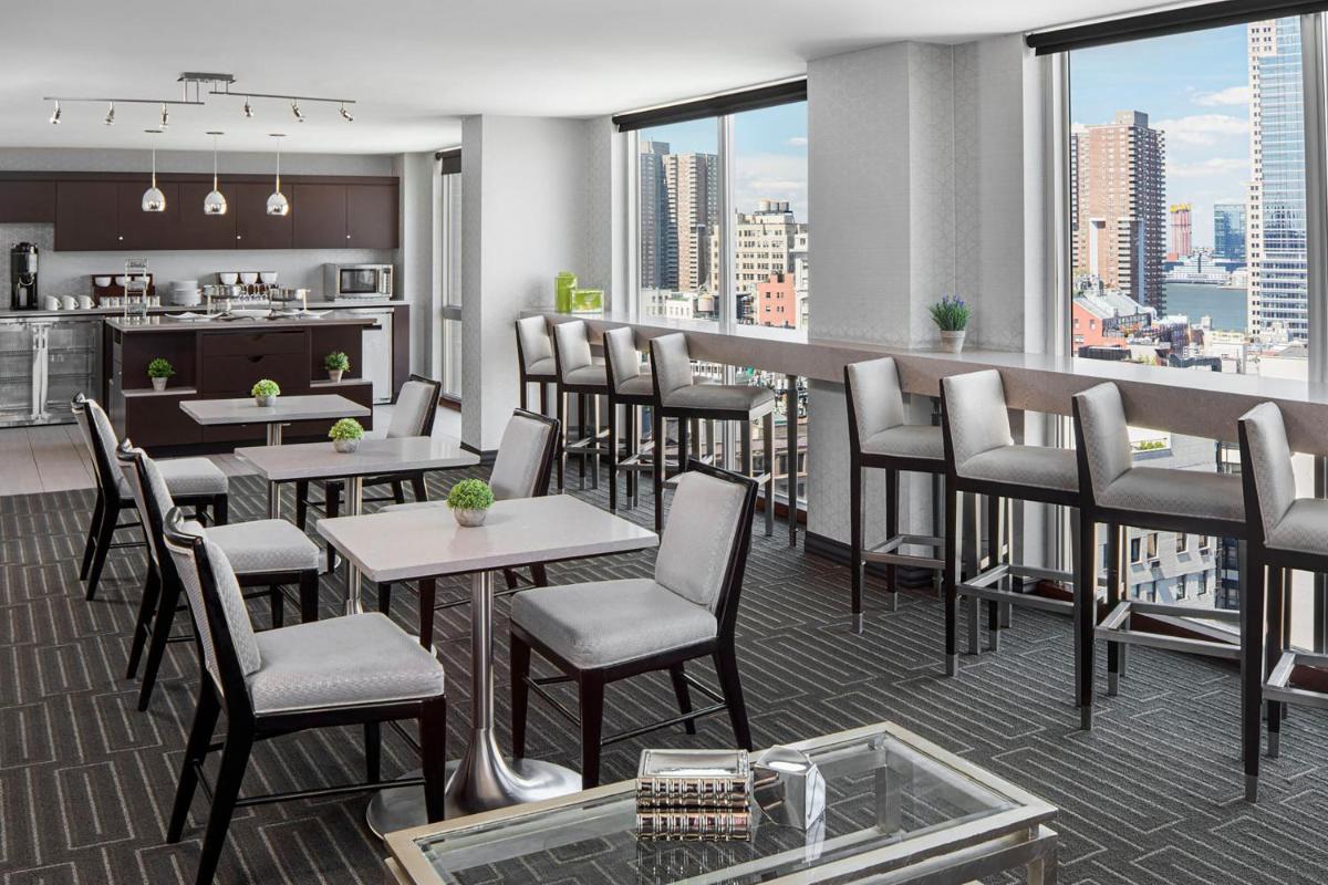 Sheraton Tribeca New York Hotel - image 6