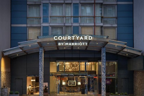 Courtyard by Marriott New York Manhattan / Soho