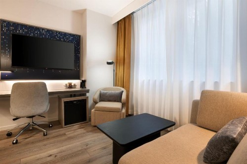 Courtyard by Marriott New York Manhattan / Soho - image 13