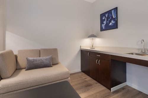 Courtyard by Marriott New York Manhattan / Soho - image 16