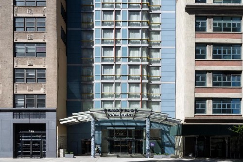 Courtyard by Marriott New York Manhattan / Soho - image 3