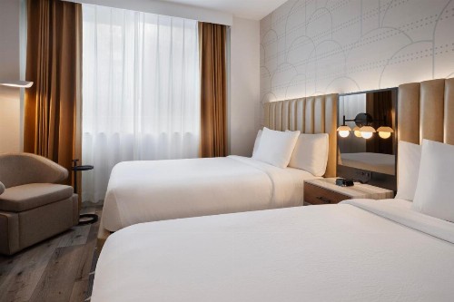 Courtyard by Marriott New York Manhattan / Soho - image 32
