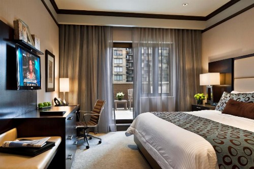 The Pearl Hotel - image 2