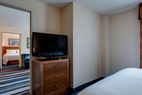 Residence Inn by Marriott New York Manhattan/Times Square - image 11