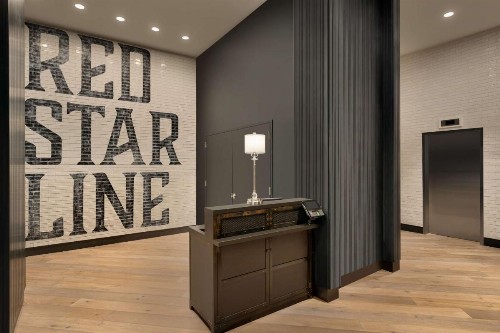 DoubleTree by Hilton New York Downtown - image 5