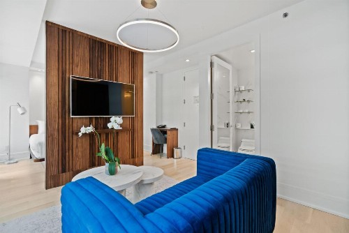 The Gotham Hotel - image 10