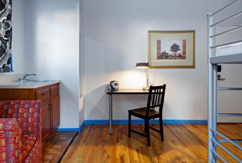 Central Park West Hostel - image 20