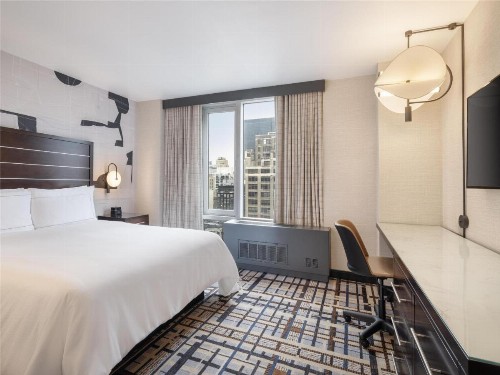 Hilton New York Fashion District - image 32