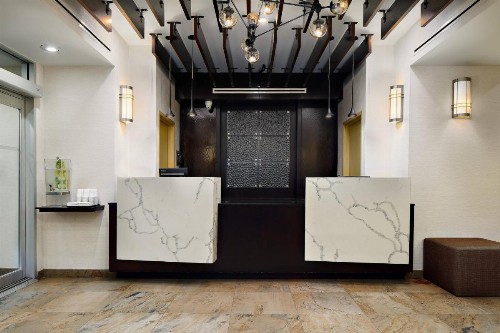 Fairfield Inn & Suites by Marriott New York Manhattan/Chelsea - image 2