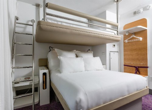 YOTEL New York Times Square - image 8