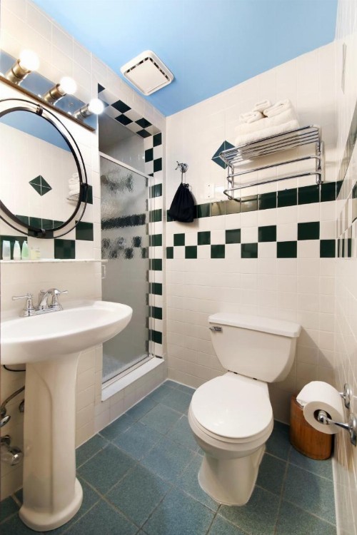 Chelsea Pines Inn - image 39