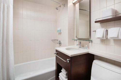 Residence Inn by Marriott New York Manhattan/ Midtown Eastside - image 9
