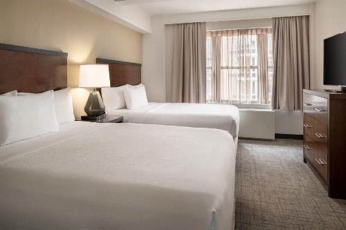 Residence Inn by Marriott New York Manhattan/ Midtown Eastside - image 10