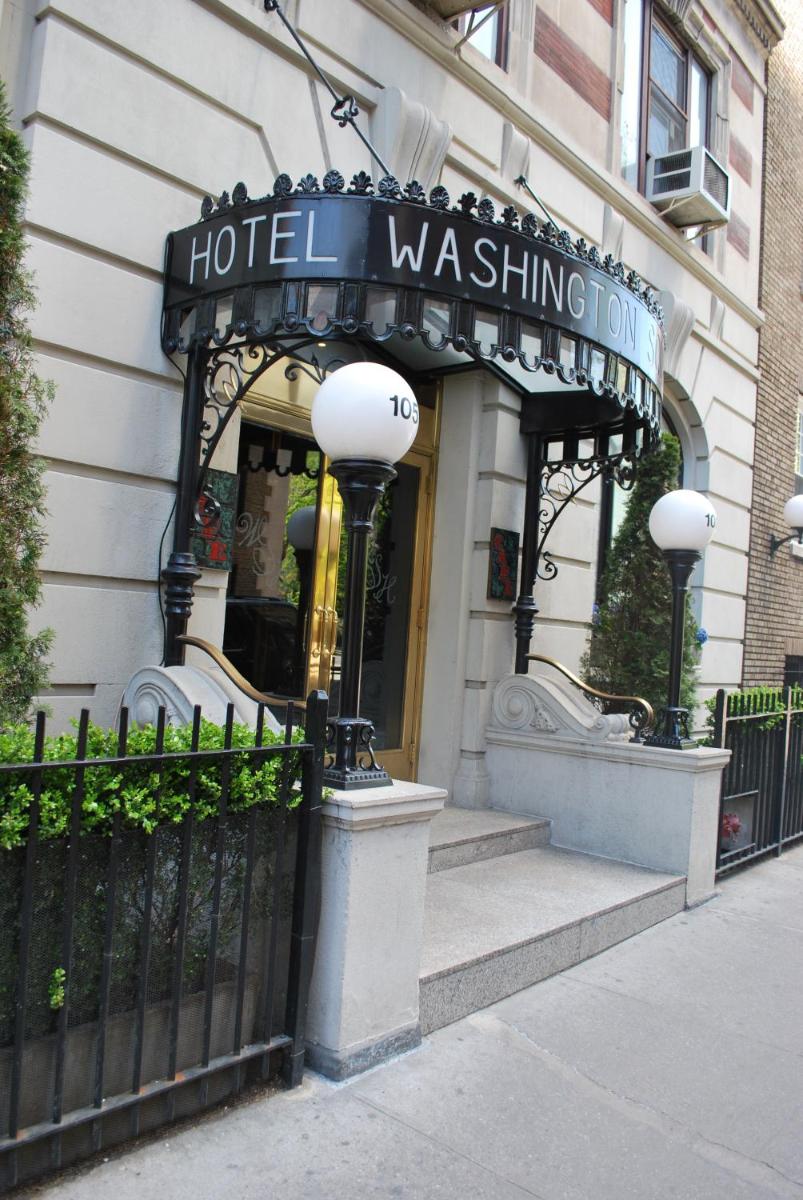 Washington Square Hotel - image 5