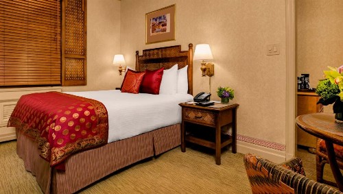 Casablanca Hotel by Library Hotel Collection - image 2